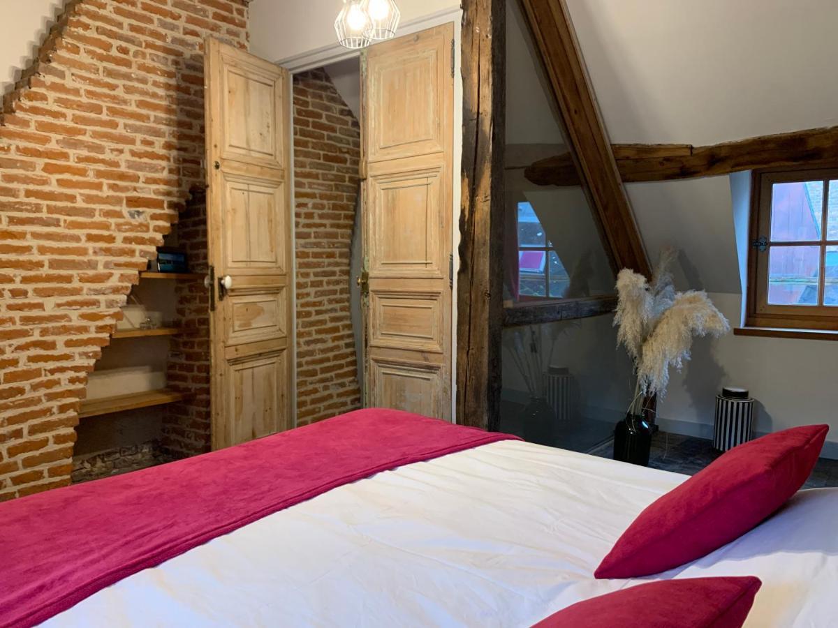 Bed and Breakfast L'Ecole Des Demoiselles Онфлёр Экстерьер фото